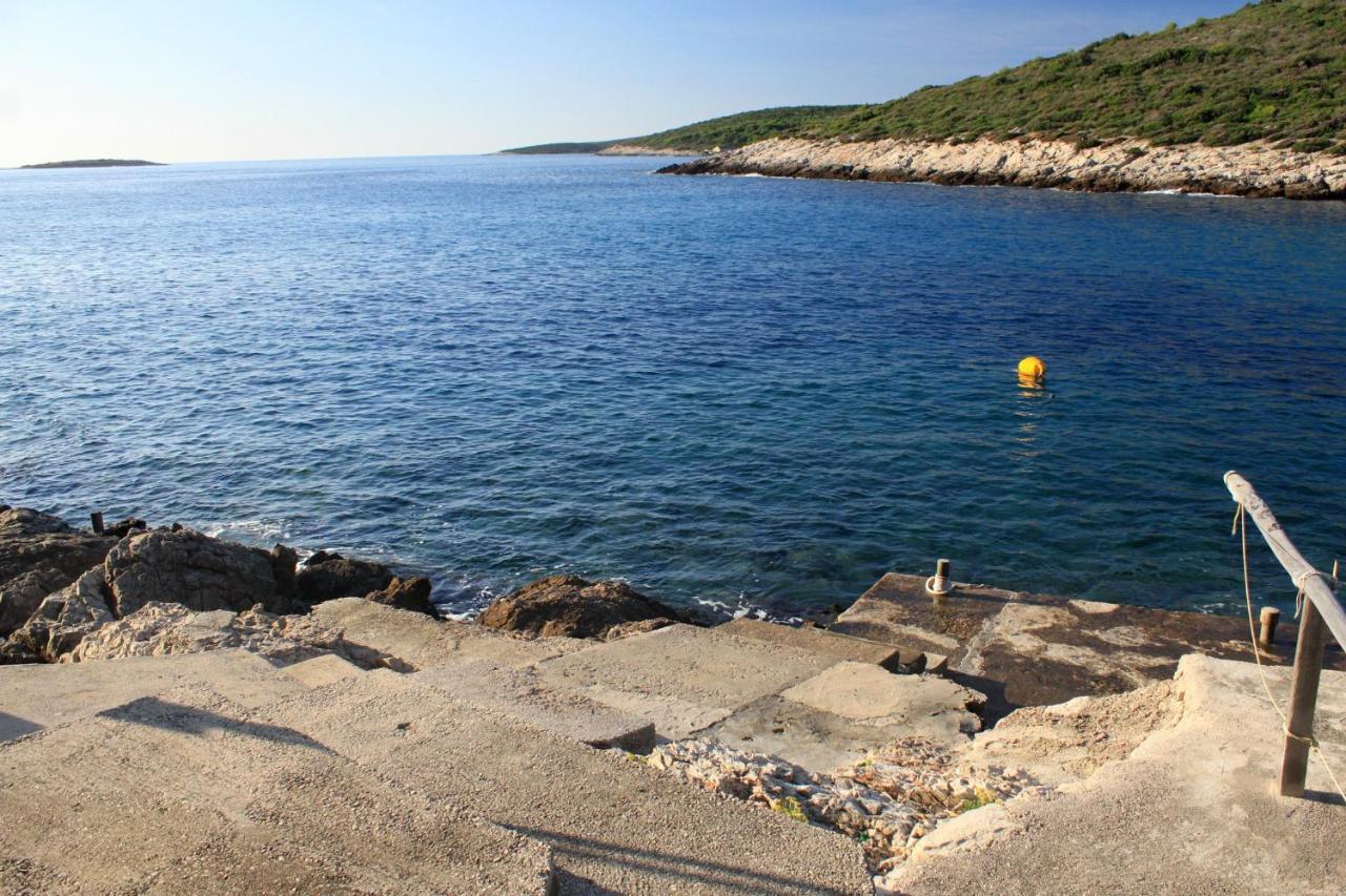 Apartments By The Sea Milna, Vis - 8913 Esterno foto